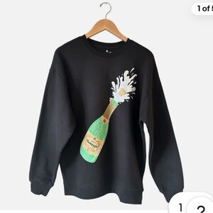 GOODIE TWO SLEEVES Champagne  Bottle Black Graphic Size L NEW With out Tags